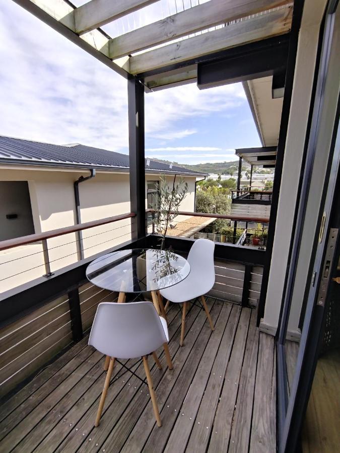 210 Gallery Luxury Studio Apartment Knysna Dış mekan fotoğraf